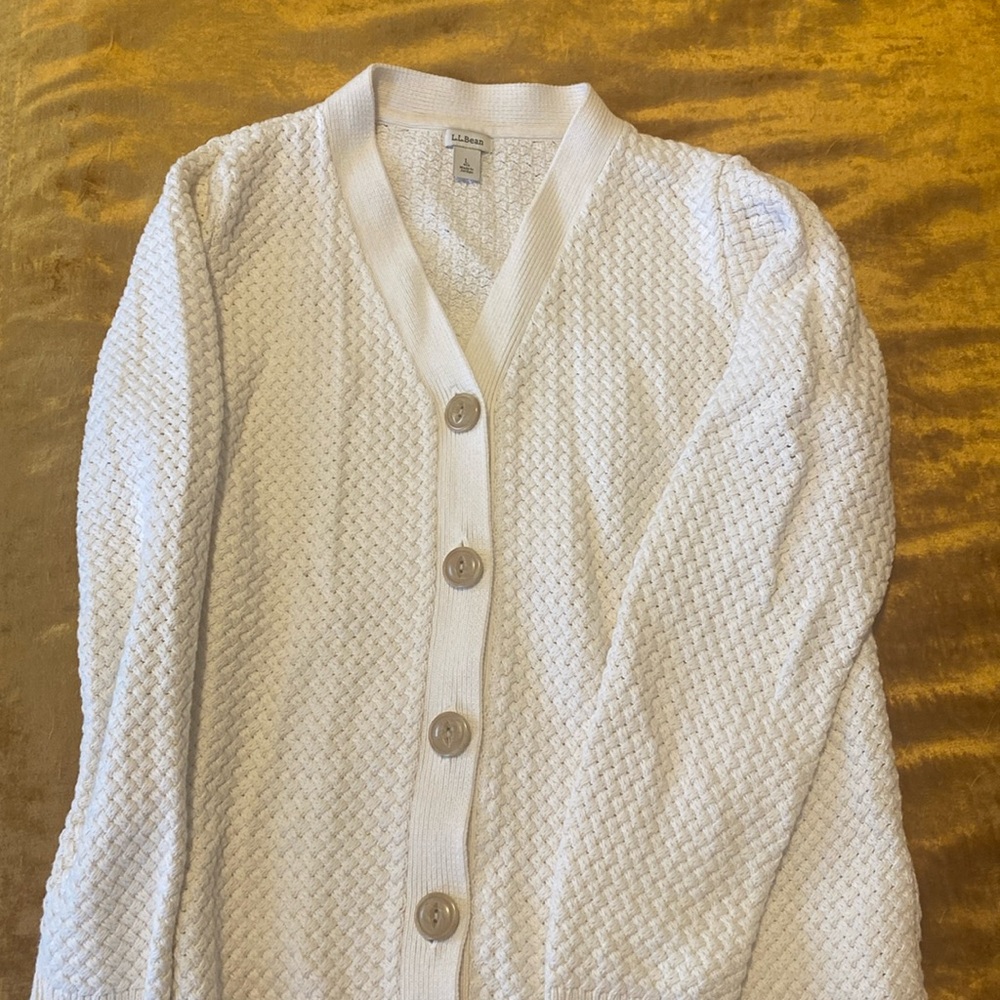 Brand New Women’s L.L. Bean woven sweater